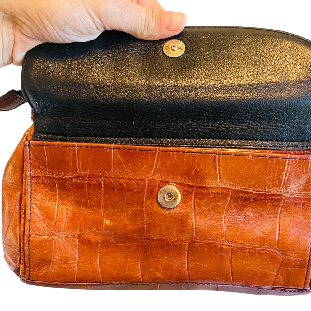 Brighton Small Brown Croc Embossed Leather Crossbody Organizer - Picture 5 of 10